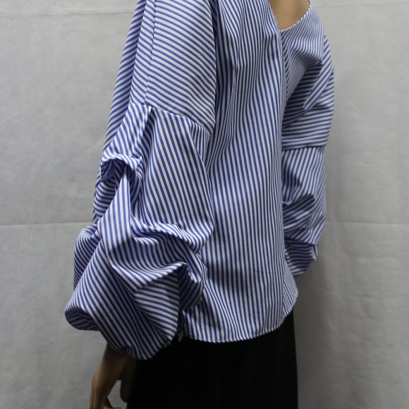 Forever 21 Blue & White Stripe Wrap Blouse NWOT - Picture 6 of 10